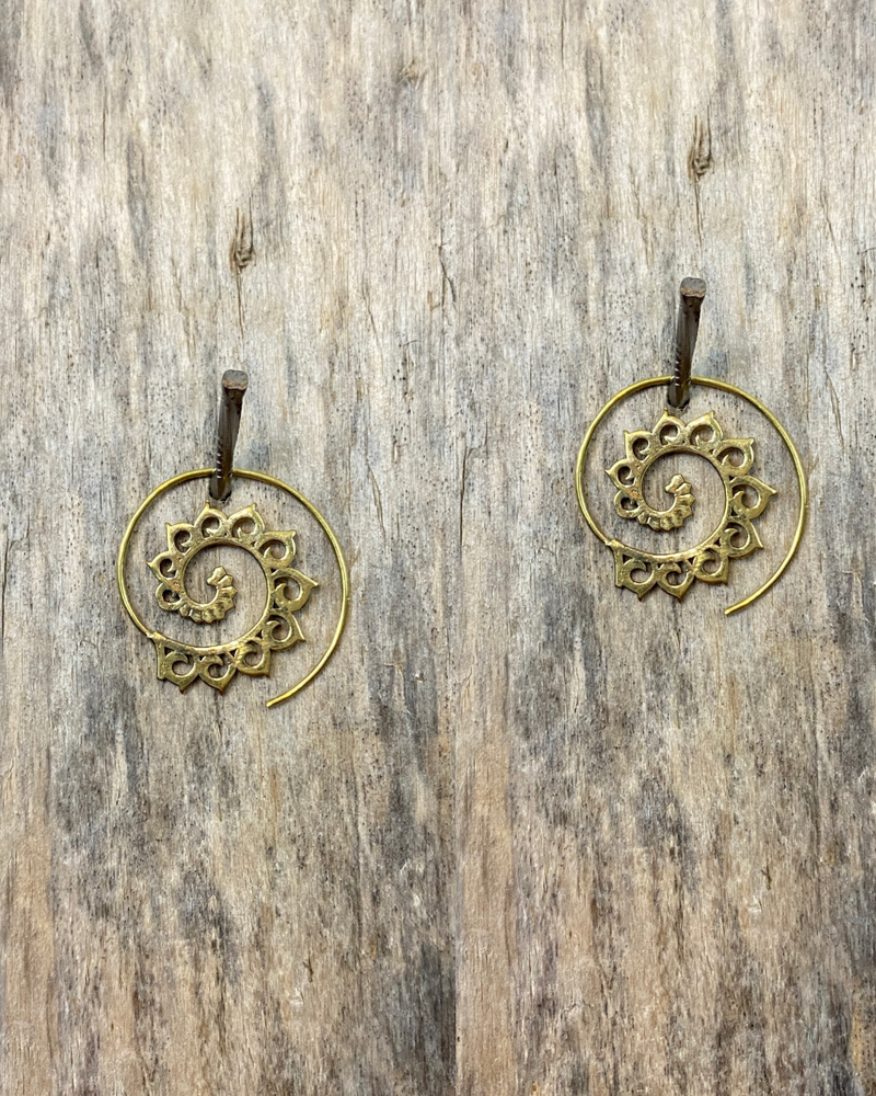 Small Lotus Tribal - Brass