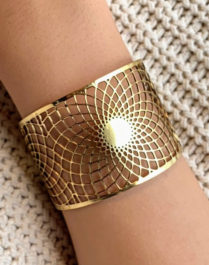 starburst design big bangle brass cuff.